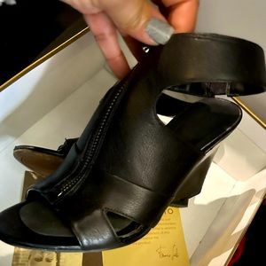 Franco Sarto Women’s Wedge Heel